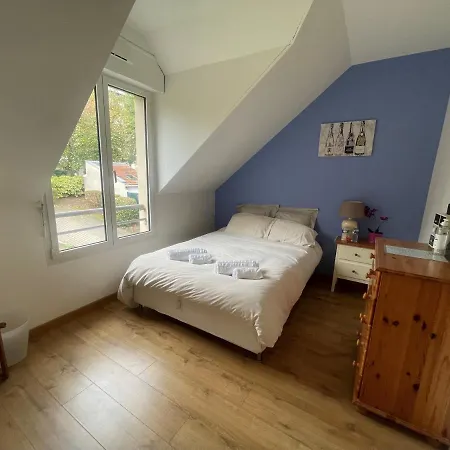 Apartment Paris & Versailles At Your Feet! Shared In House Meudon