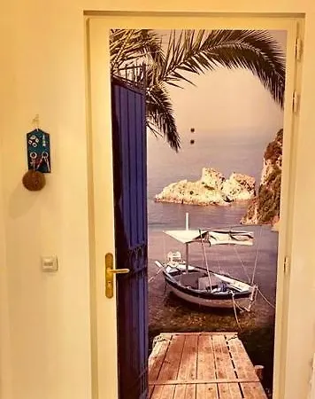 Paris & Versailles At Your Feet! Shared In House Meudon